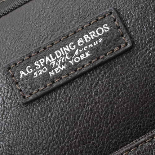 Spalding – Zaino Square Steel Rivet #7