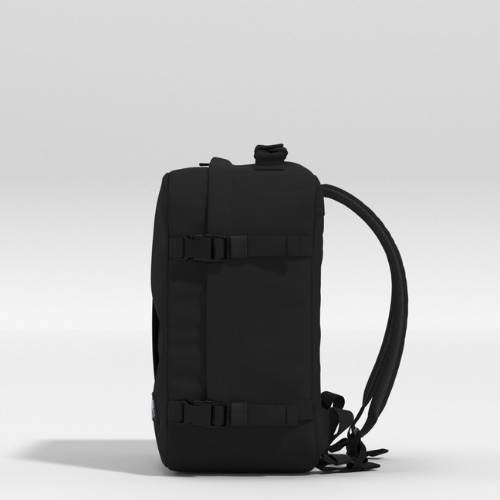 Classic 28L – Absolute Black #7